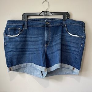 Universal Thread Jean Shorts 4.5” Inseam